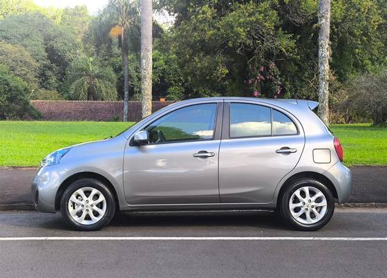 NISSAN MARCH 1.0 SV 12V FLEX 4P MANUAL
